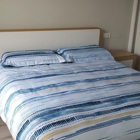 Apartamento Camino Dos Faros Малпика Екстериор снимка